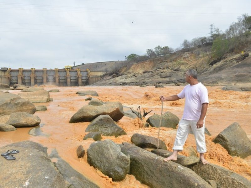 Lama de Minas deve atingir área de 9 km de mar no Espírito Santo