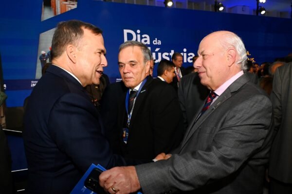 Imagem do WhatsApp de 2025-05-30 à(s) 15.06.14_d5d41e04 Imagem do WhatsApp de 2025-05-30 à(s) 15.06.14_d5d41e04