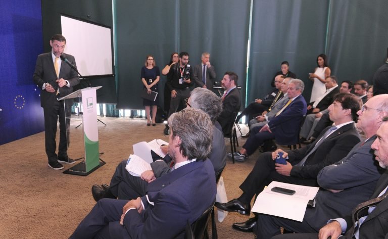 Congresso instala frente parlamentar para acompanhar acordo Mercosul–União Europeia